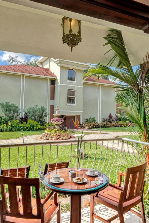 Club Mahindra Acacia Palms Hotell Colva Eksteriør bilde